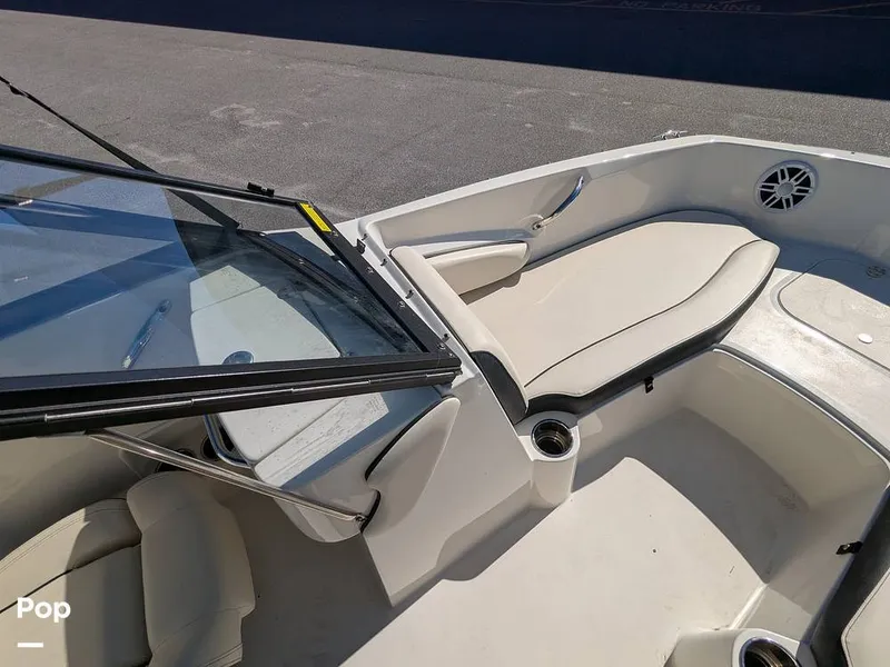 Slide: The Image of Bowrider - 15110127