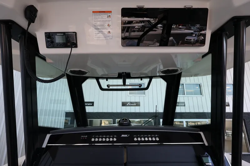 Slide: The Image of Boston Whaler 360 Outrage 2026 - 29