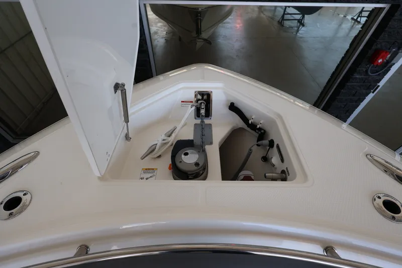 Slide: The Image of Boston Whaler 360 Outrage 2026 - 47