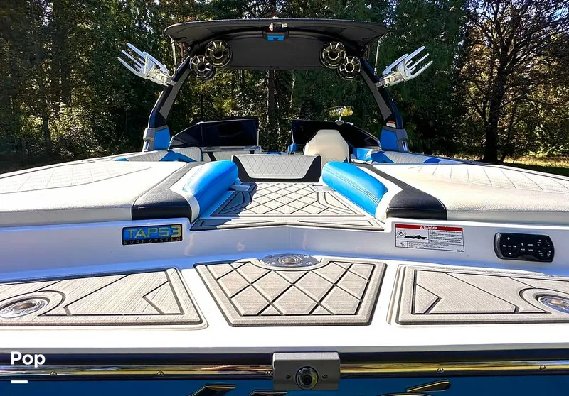 Slide: The Image of Tige RZX2 2018 - 14745960