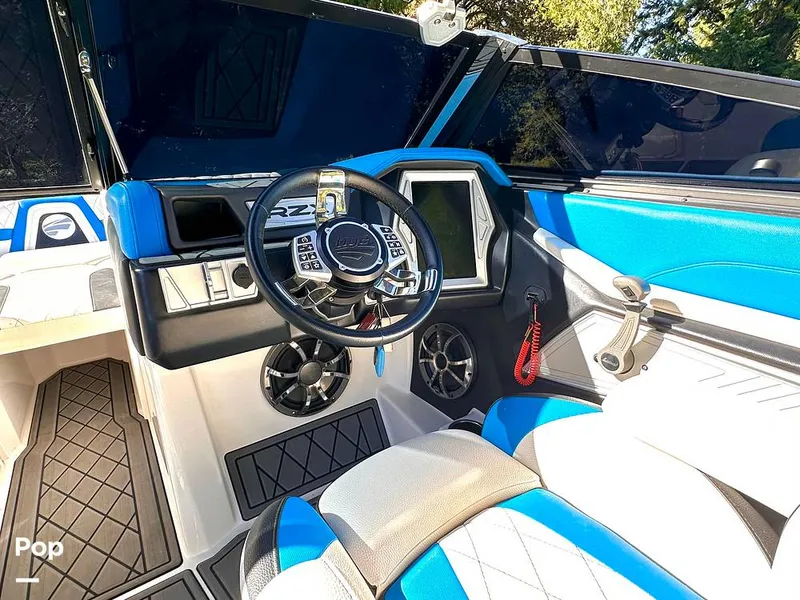 Slide: The Image of Tige RZX2 2018 - 14745962