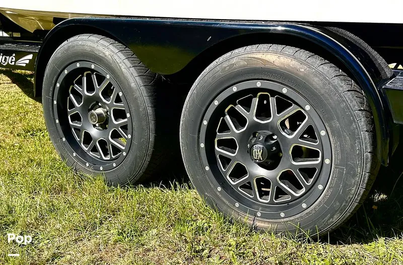 Slide: The Image of Tige RZX2 2018 - 14745855