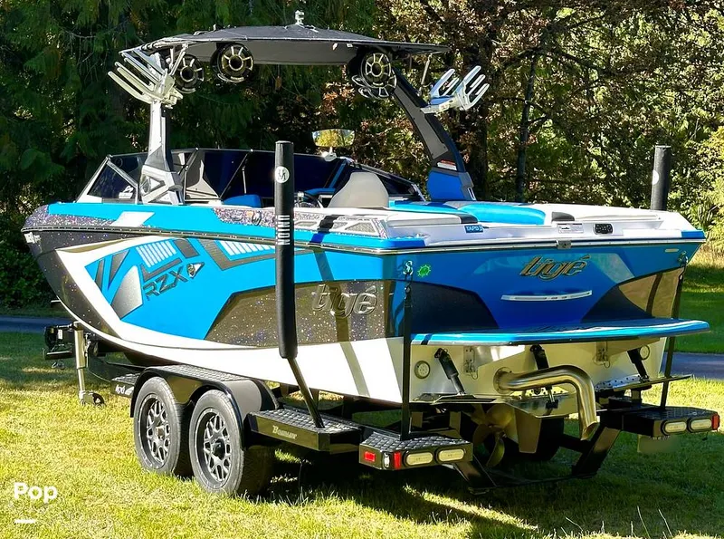 Slide: The Image of Tige RZX2 2018 - 14745867