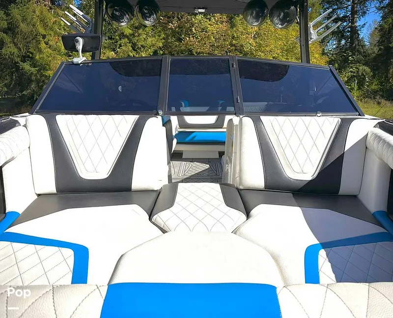 Slide: The Image of Tige RZX2 2018 - 14745871