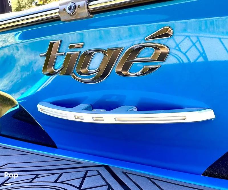 Slide: The Image of Tige RZX2 2018 - 14745873