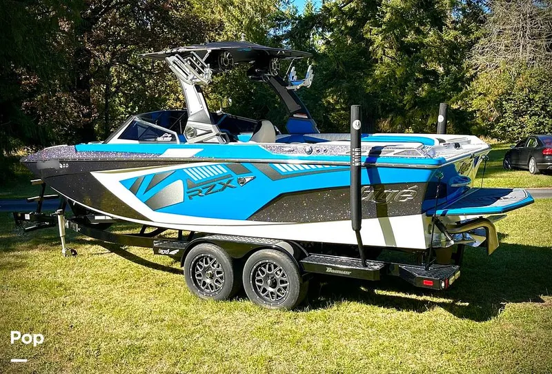 Slide: The Image of Tige RZX2 2018 - 14745928