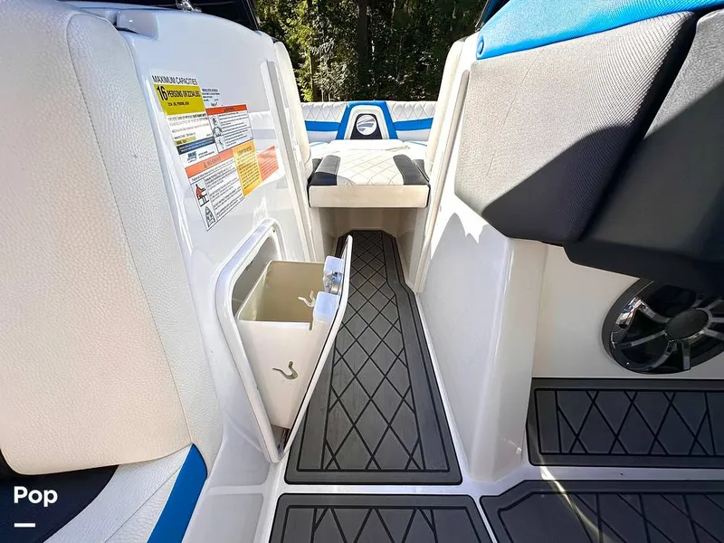 Slide: The Image of Tige RZX2 2018 - 14745931