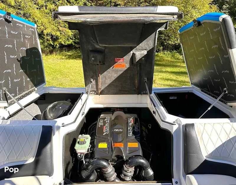 Slide: The Image of Tige RZX2 2018 - 14745941