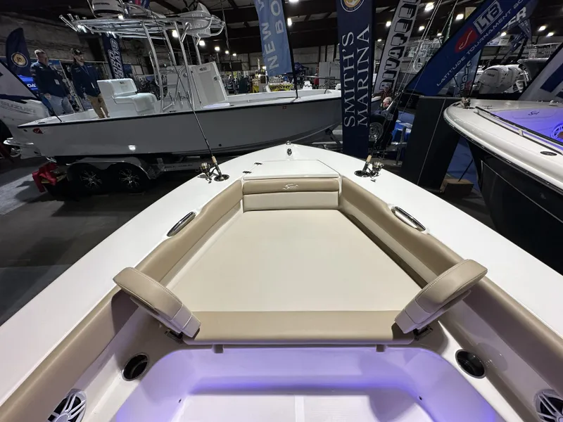 Slide: The Image of Scout 195 Sport Dorado 2026 - 13