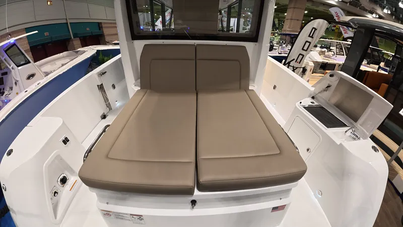 Slide: The Image of Cruisers 38 VTR EC 2026 - 2