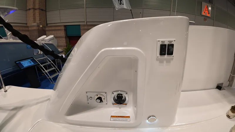 Slide: The Image of Cruisers 38 VTR EC 2026 - 7