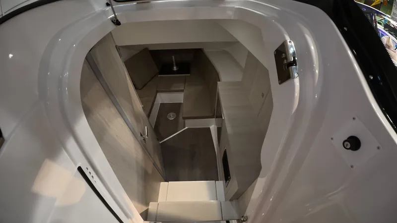 Slide: The Image of Cruisers Yachts 38 VTR EC 2026 - 18