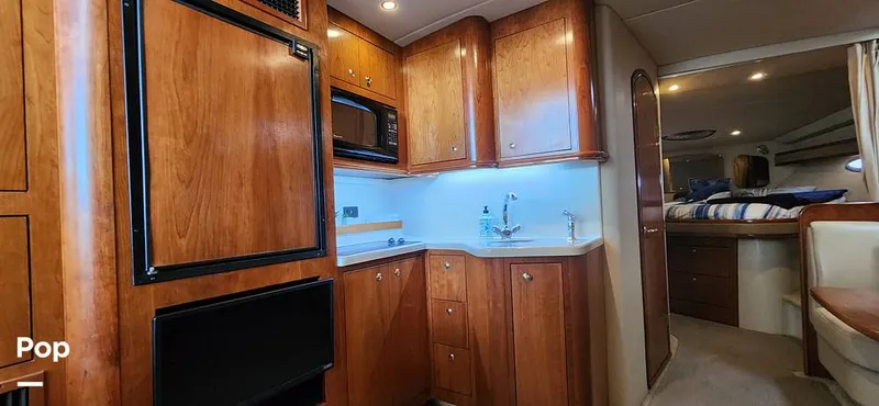 Slide: The Image of Cruisers Yachts 3772 Express 2003 - 14620400