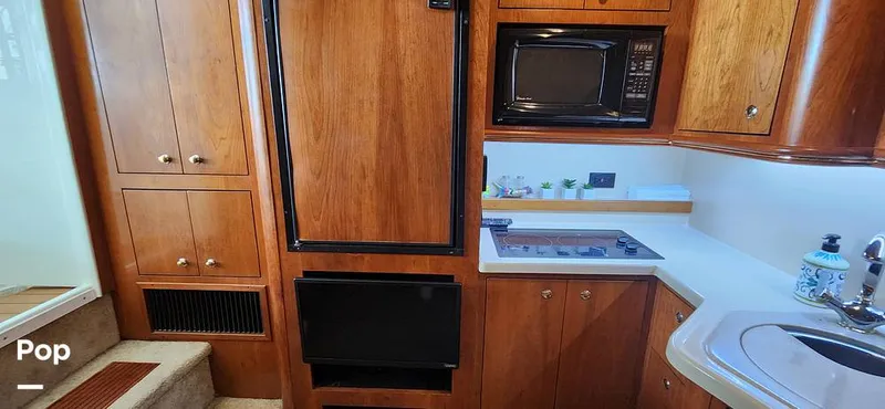 Slide: The Image of Cruisers Yachts 3772 Express 2003 - 14620372