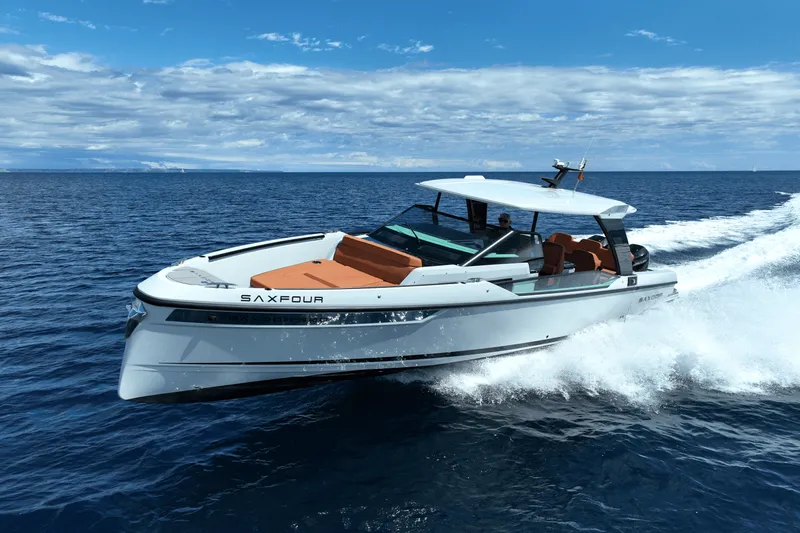 Slide: The Image of Saxdor 320 GTO 2026 - 37