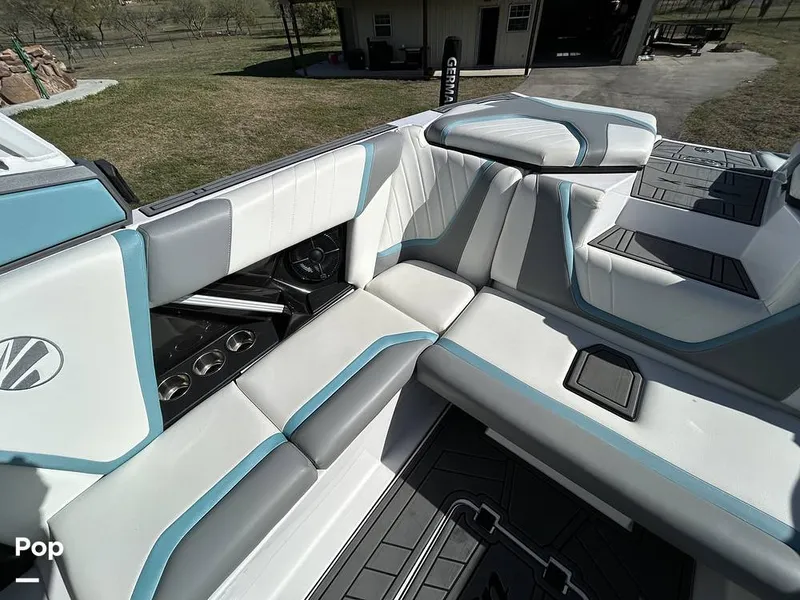 Slide: The Image of Tige 23RZX 2021 - 14943039