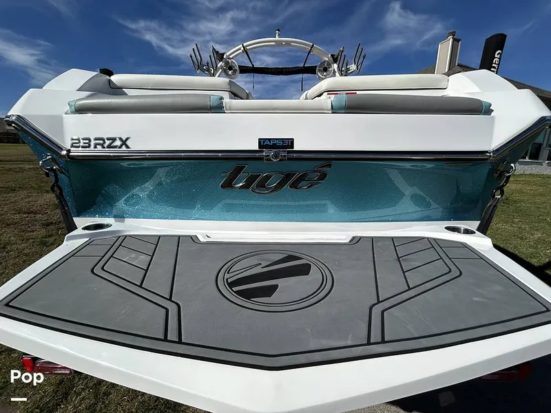 Slide: The Image of Tige 23RZX 2021 - 14942978