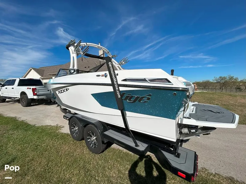 Slide: The Image of Tige 23RZX 2021 - 14942966