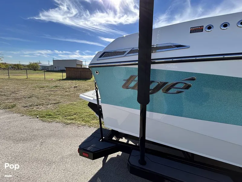 Slide: The Image of Tige 23RZX 2021 - 14942976