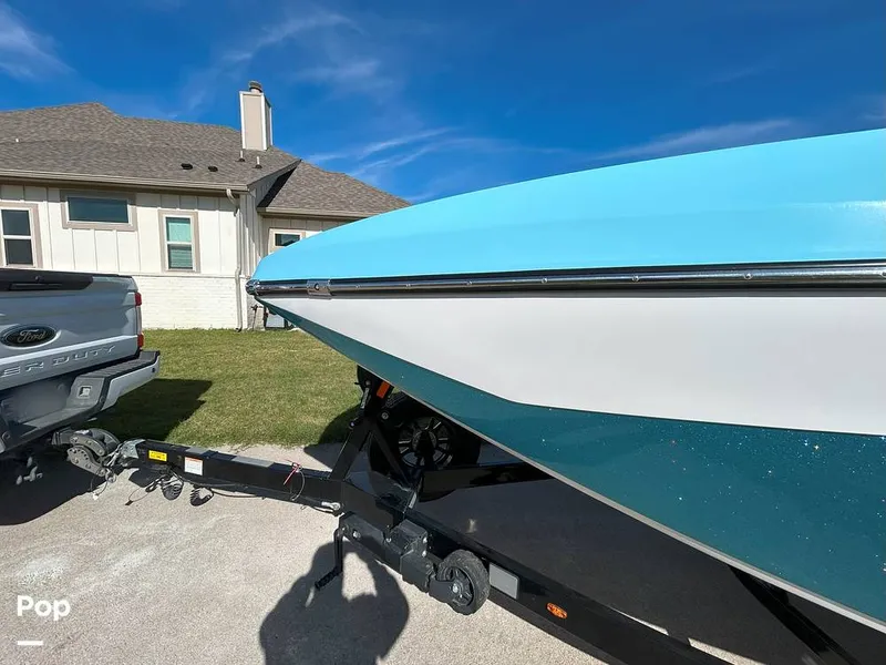 Slide: The Image of Tige 23RZX 2021 - 14942983