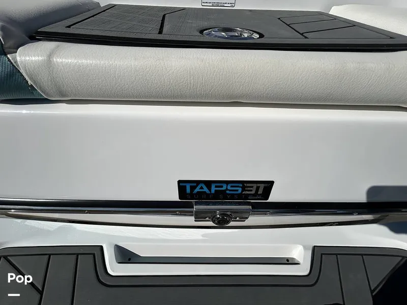 Slide: The Image of Tige 23RZX 2021 - 14943015