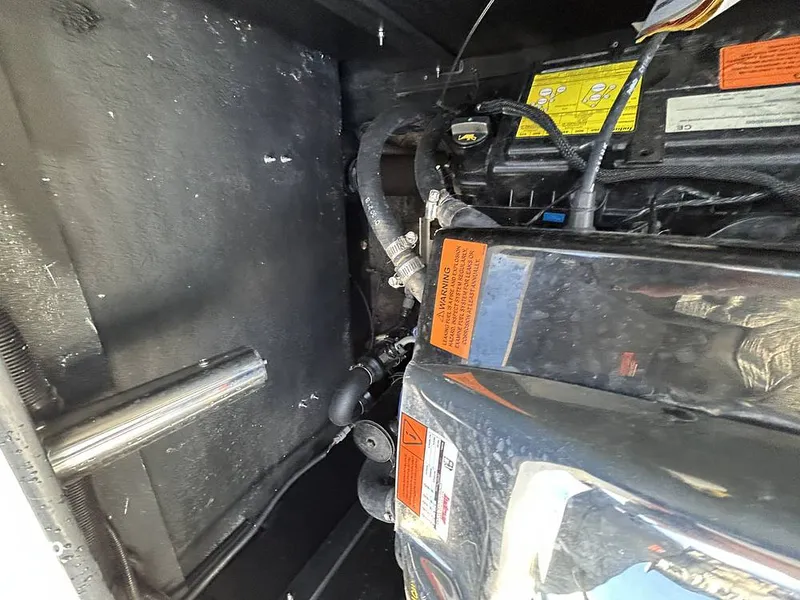 Slide: The Image of Tige 23RZX 2021 - 14943030