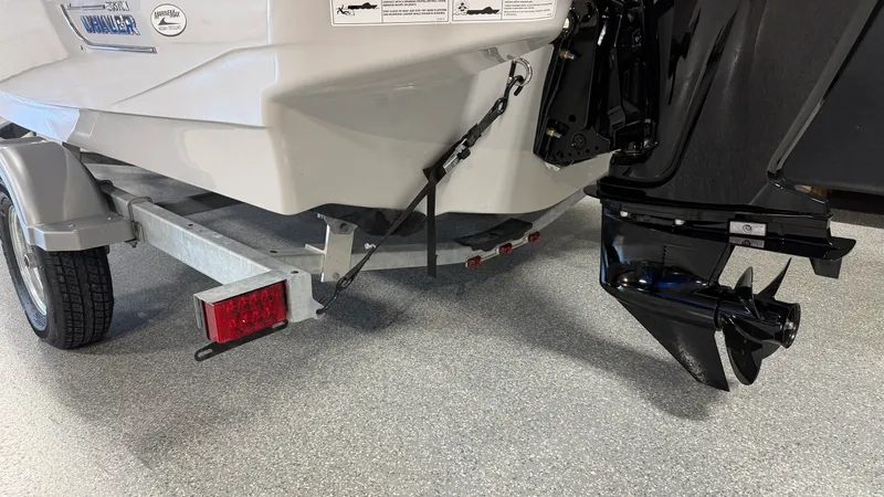 Slide: The Image of Boston Whaler 160 Super Sport 2026 - 50