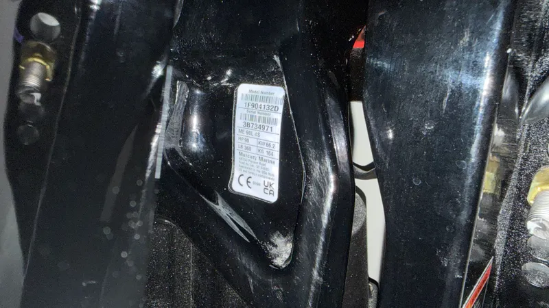 Slide: The Image of Boston Whaler 160 Super Sport 2026 - 64