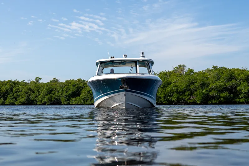 Slide: The Image of Boston Whaler 380 Realm 2026 - 34