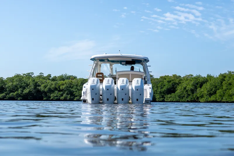 Slide: The Image of Boston Whaler 380 Realm 2026 - 42