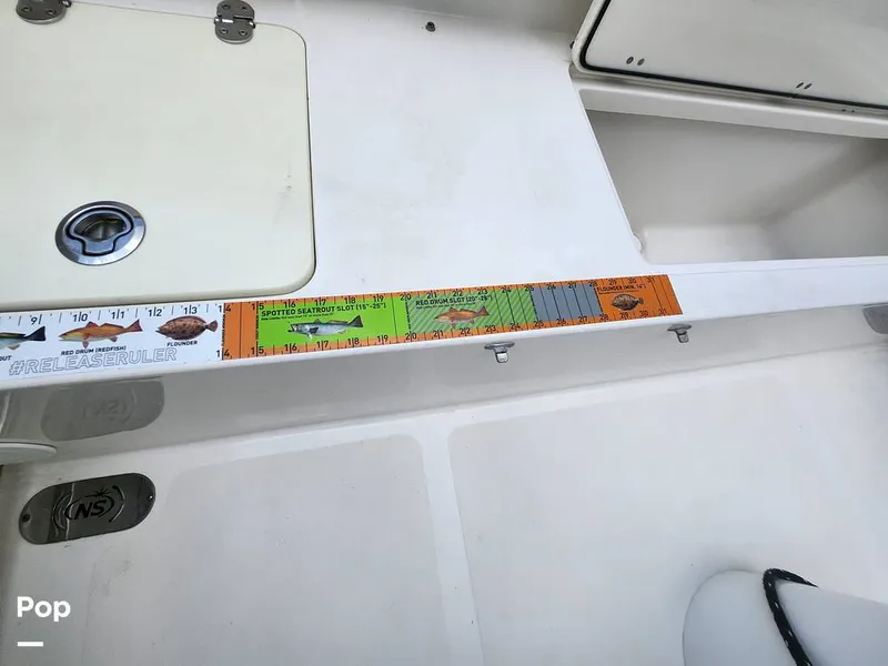 Slide: The Image of NauticStar 2602 2017 - 14626332