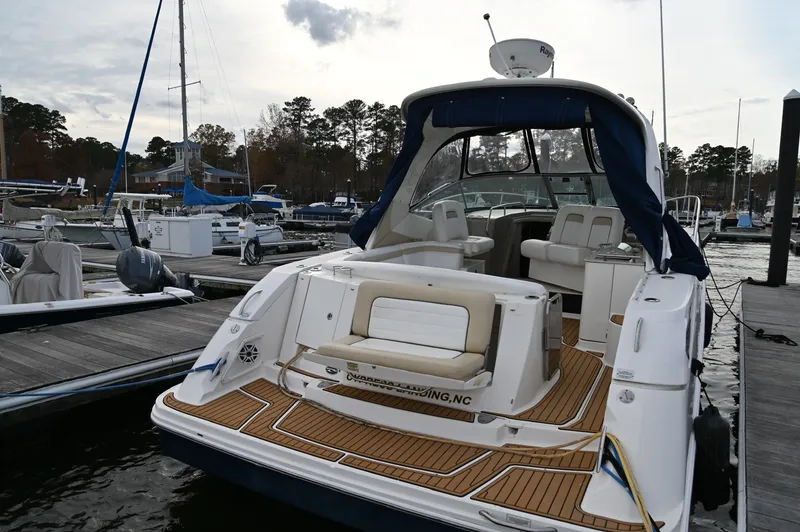Slide: The Image of Sea Ray 350 SUNDANCER 2008 - 7