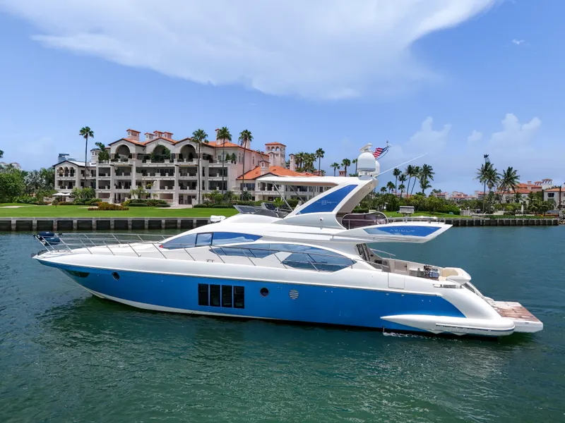 Slide: The Image of Azimut 64 FLY 2012 - 1