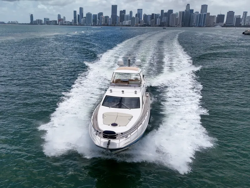 Slide: The Image of Azimut 64 FLY 2012 - 26
