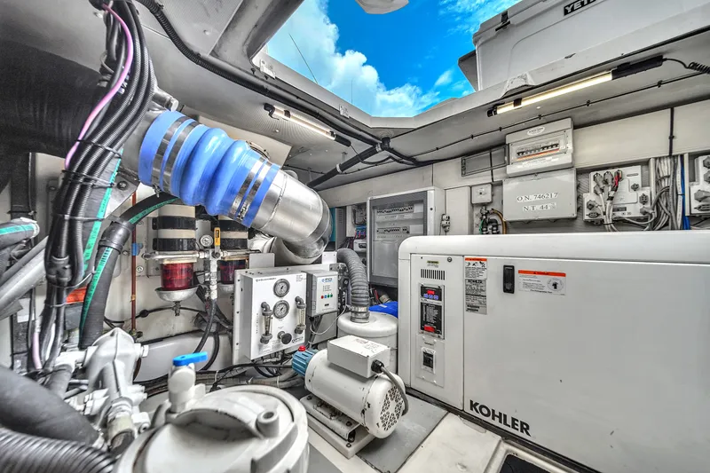 Slide: The Image of Azimut 64 FLY 2012 - 88