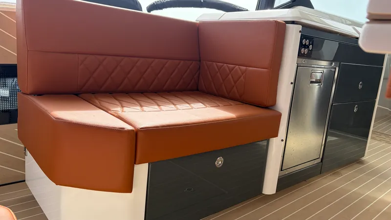 Slide: The Image of Saxdor 400 GTO 2026 - 42
