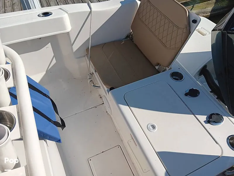 Slide: The Image of Trophy 22CC 2024 - 14622739