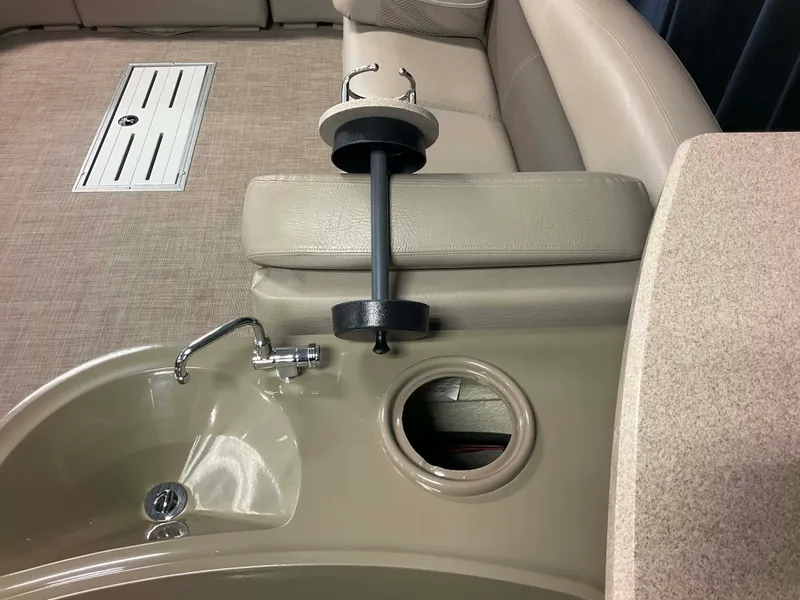 Slide: The Image of Premier 290 GRAND VIEW 2013 - 45