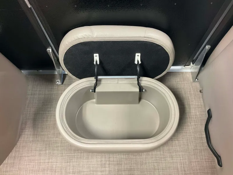 Slide: The Image of Premier 290 GRAND VIEW 2013 - 57