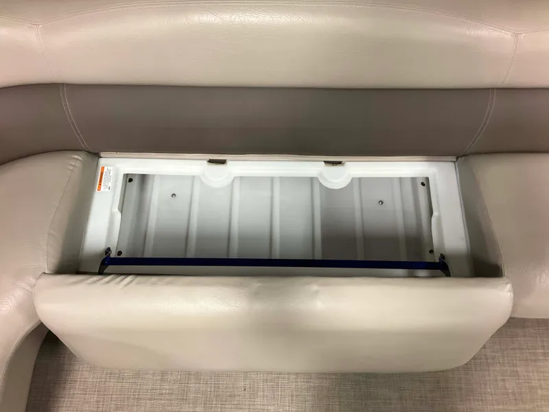 Slide: The Image of Premier 290 GRAND VIEW 2013 - 76