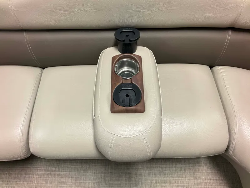 Slide: The Image of Premier 290 GRAND VIEW 2013 - 80