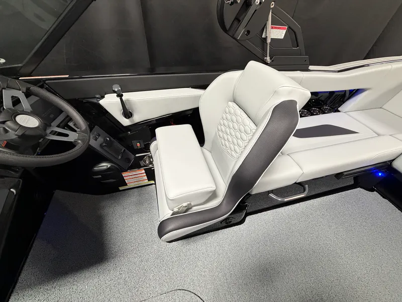 Slide: The Image of Mastercraft NXT22 2026 - 64