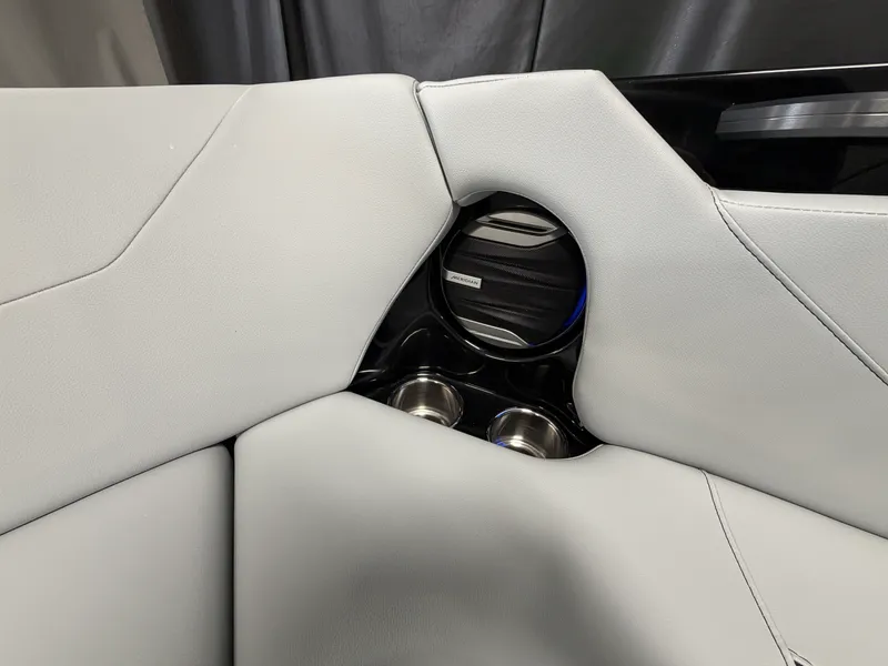 Slide: The Image of Mastercraft NXT22 2026 - 90