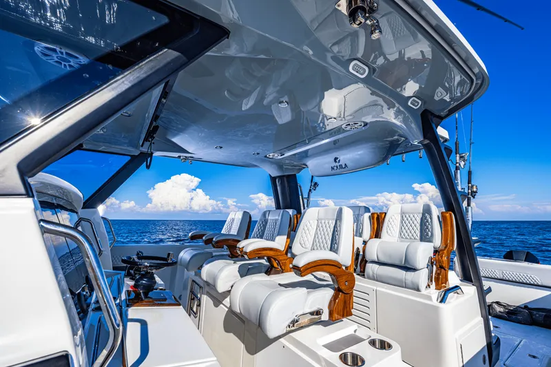 Slide: The Image of Aquila 47 Molokai 2026 - 18