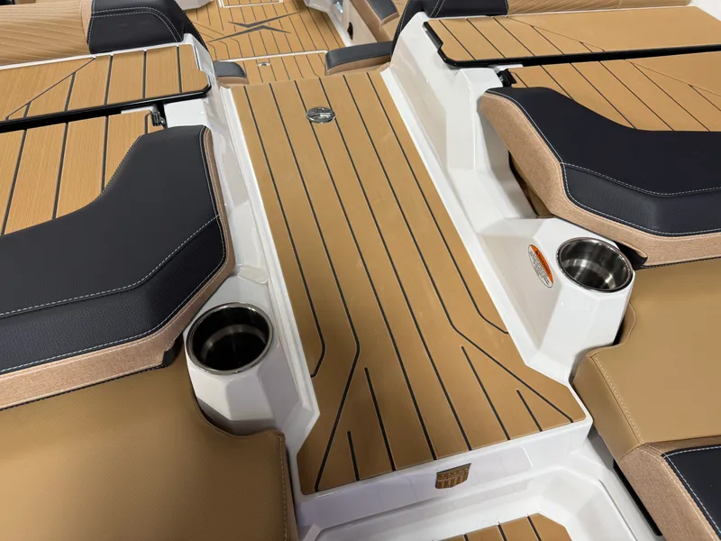 Slide: The Image of Mastercraft X24 2026 - 23
