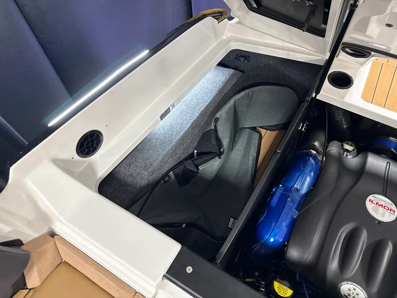 Slide: The Image of Mastercraft X24 2026 - 28