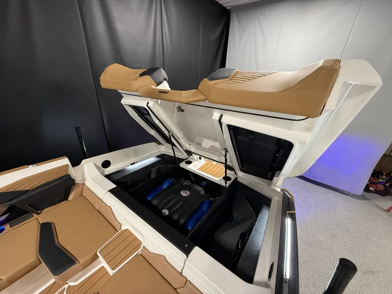 Slide: The Image of Mastercraft X24 2026 - 29