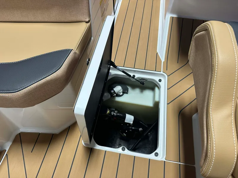 Slide: The Image of Mastercraft X24 2026 - 55