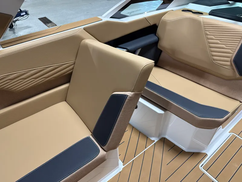 Slide: The Image of Mastercraft X24 2026 - 58