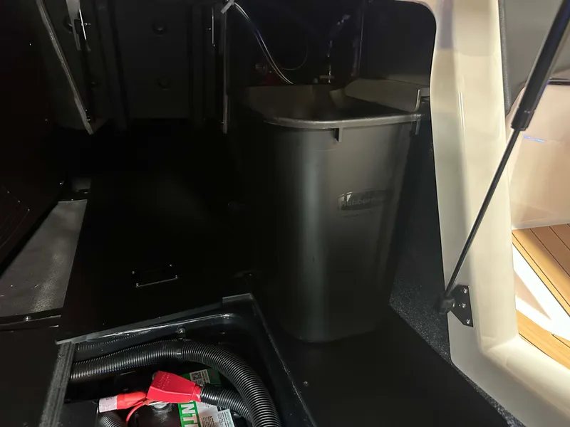 Slide: The Image of Mastercraft X24 2026 - 65